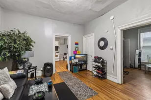 346 Maria Ave, Saint Paul, MN 55106 - Photo 3