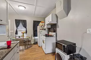 346 Maria Ave, Saint Paul, MN 55106 - Photo 9