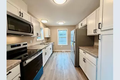 9034 Park Avenue S, Bloomington, MN 55420 - Photo 5