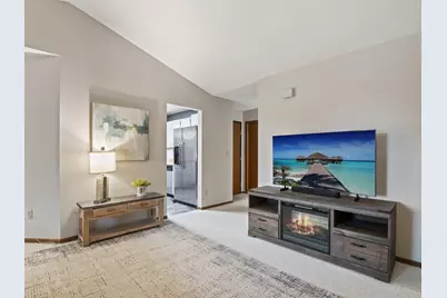 450 Etna Street #201, Saint Paul, MN 55106 - Photo 5