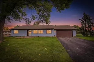 3774 Goodwin Ave N, Oakdale, MN 55128 - Photo 25