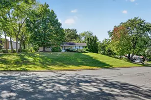 405 Unique Dr, Burnsville, MN 55337 - Photo 1