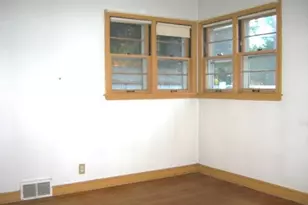 834 Hoyt Ave W, Saint Paul, MN 55117 - Photo 15