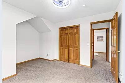 2413 Bridle Creek Trail, Chanhassen, MN 55317 - Photo 27
