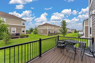 18328 Glastonbury Dr, Lakeville, MN 55044 - Photo 5