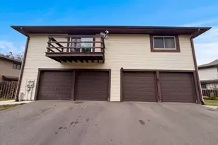 6403 83rd Ct N, Brooklyn Park, MN 55445 - Photo 5