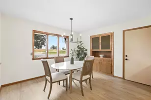 10225 Jersey Ave, Chaska, MN 55318 - Photo 5