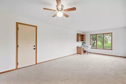 10225 Jersey Avenue, Chaska, MN 55318 - Photo 17