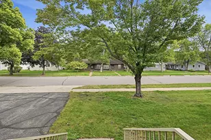 1305 12th Ave N, Saint Cloud, MN 56303 - Photo 25