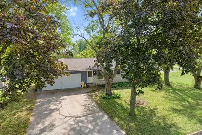 319 Cannon View Drive, Red Wing, MN 55066 - Photo 9