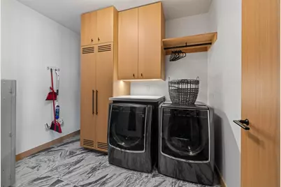 255 Hennepin Avenue #3204, Minneapolis, MN 55408 - Photo 55
