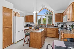 23368 Jonquil St NW, Saint Francis, MN 55070 - Photo 5