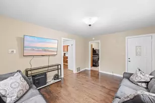 511 14th St SW, Willmar, MN 56201 - Photo 11