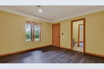 E445 Woodridge Drive, Eau Claire, WI 54701 - Photo 31