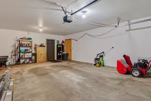 E445 Woodridge Dr, Eau Claire, WI 54701 - Photo 35