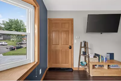 1518 Pacific Street, Saint Paul, MN 55106 - Photo 5