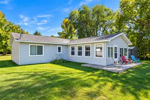 424 Walker Ave S, New York Mills, MN 56567 - Photo 1