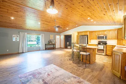 424 Walker Avenue S, New York Mills, MN 56567 - Photo 11