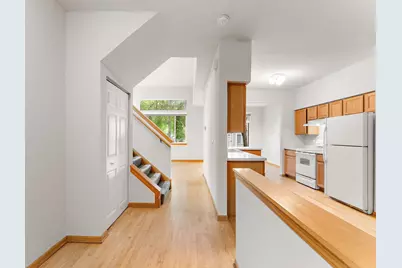 4179 Running Brook Road #2501, Eagan, MN 55122 - Photo 7