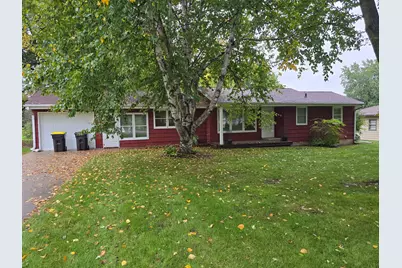 820 6th Street, Windom, MN 56101 - Photo 1