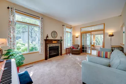 2489 Lockwood Drive #55, Mendota Heights, MN 55120 - Photo 5