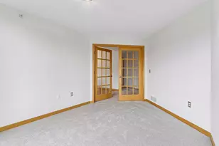 2566 Ellis Ave, Saint Paul, MN 55114 - Photo 25