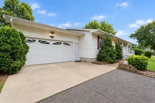 306 NW California St, Brownsdale, MN 55918 - Photo 3