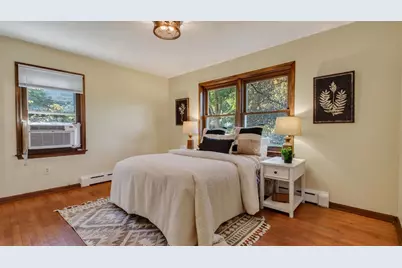 2137 14th Street, Eau Claire, WI 54703 - Photo 13