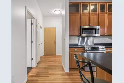 270 4th Street E #307, Saint Paul, MN 55101 - Photo 3