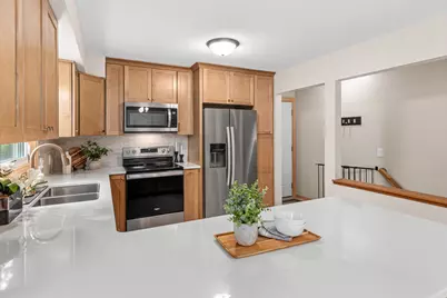 13241 Irving Avenue S, Burnsville, MN 55337 - Photo 13