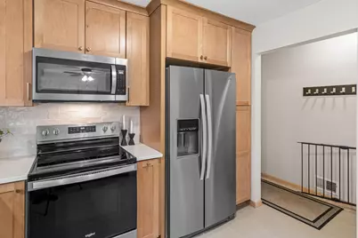 13241 Irving Avenue S, Burnsville, MN 55337 - Photo 15