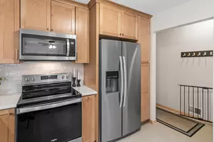 13241 Irving Ave S, Burnsville, MN 55337 - Photo 15