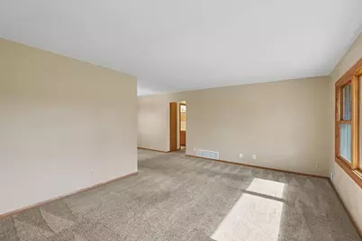 997 Arbogast Street, Shoreview, MN 55126 - Photo 5