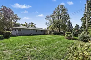 997 Arbogast St, Shoreview, MN 55126 - Photo 23