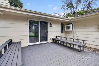 10132 Johnson Avenue S, Bloomington, MN 55437 - Photo 27
