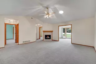 241 Tuttle Dr, Hastings, MN 55033 - Photo 9