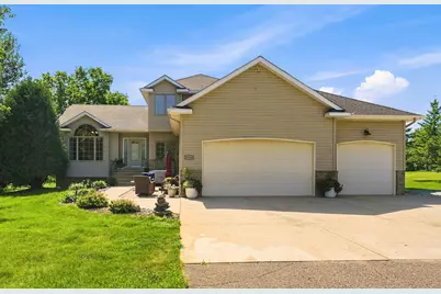 29528 139th Street NW, Princeton, MN 55371 - Photo 3