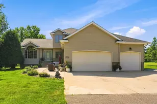 29528 139th St NW, Princeton, MN 55371 - Photo 3