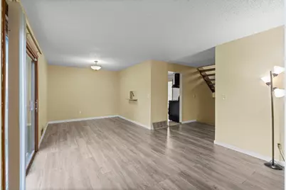365 E 43rd Street, Minneapolis, MN 55409 - Photo 5