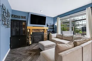 8547 Kirkwood Ln N, Maple Grove, MN 55369 - Photo 9