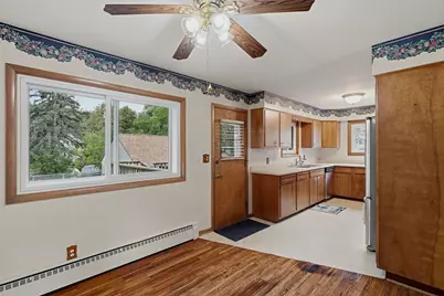 1885 Manton Street, Maplewood, MN 55109 - Photo 15