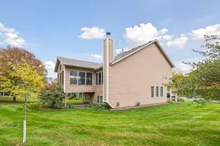 3607 Sussex Pl, Minnetonka, MN 55345 - Photo 31