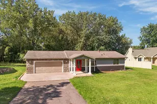 17155 Hershey Ct, Lakeville, MN 55044 - Photo 5