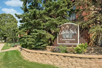 1011 41st Avenue NE #319, Columbia Heights, MN 55421 - Photo 19