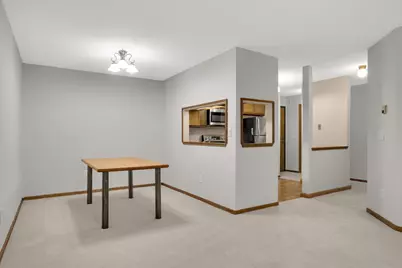 1011 41st Avenue NE #319, Columbia Heights, MN 55421 - Photo 5