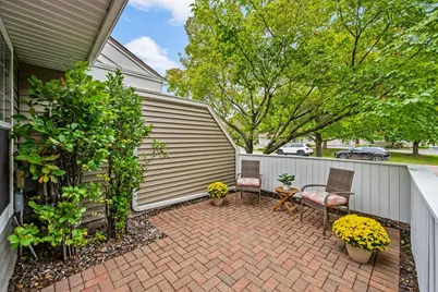 1905 Shenandoah Court #D, Plymouth, MN 55447 - Photo 7