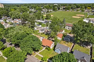 1965 Montana Ave E, Saint Paul, MN 55119 - Photo 35