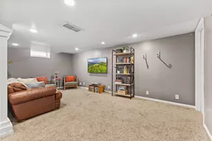 1965 Montana Ave E, Saint Paul, MN 55119 - Photo 21