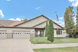 1020 S Oak St, Lake City, MN 55041 - Photo 1