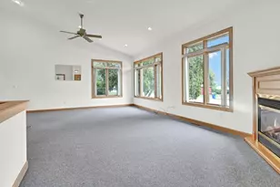 1020 S Oak St, Lake City, MN 55041 - Photo 7